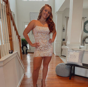 Meet your Posher, Madi